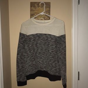 Black and white sweatsr